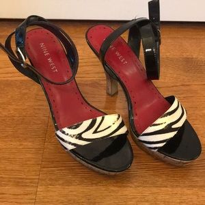 Nine West black patent / zebra heels sz 7